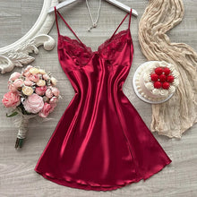 Women's Lace Splicing V-Neck Sexy Nightgown