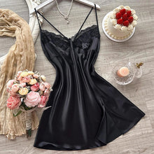 Women's Lace Splicing V-Neck Sexy Nightgown